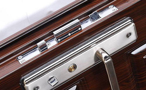 石渠24小时上门开锁公司